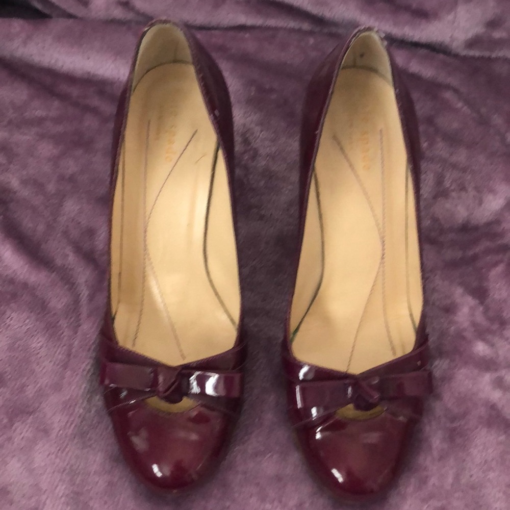 Kate Spade Wine color patent leather heals